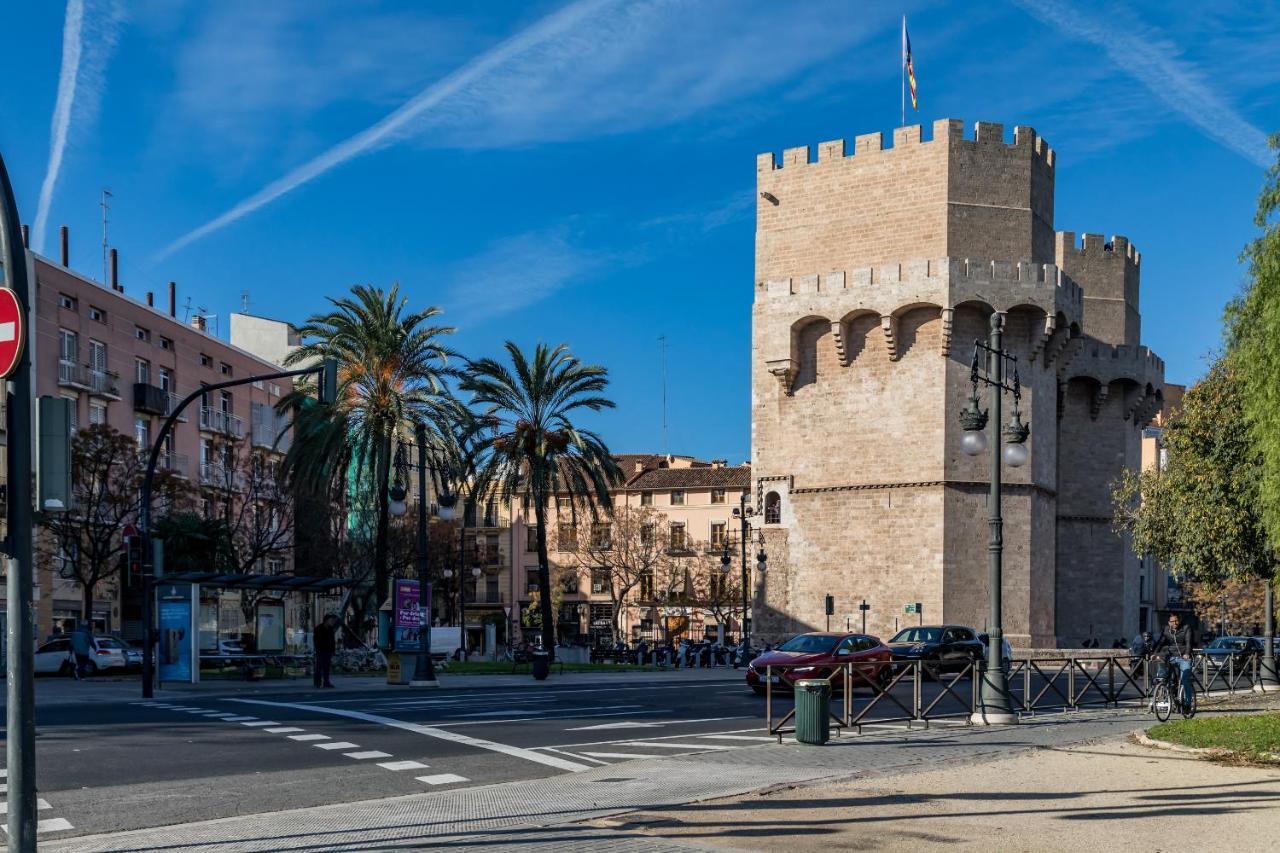 Travel Habitat Torres De Serrano Valencia Bagian luar foto